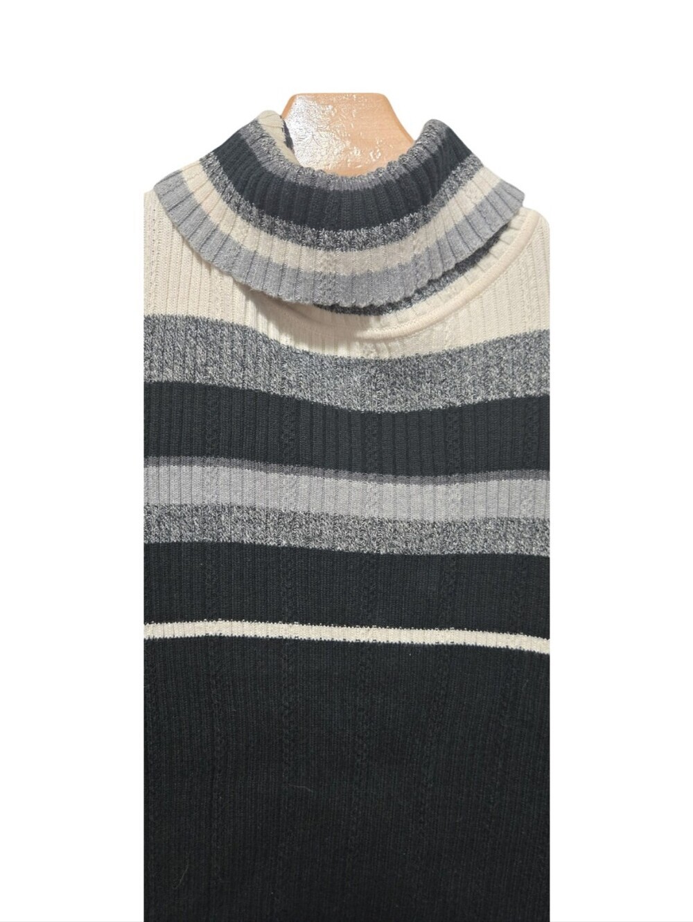 Liz Claiborne Black, Gray & White Striped Turtleneck Sweater Knit Layering - Picture 8 of 10